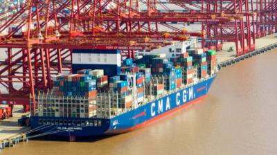 今年前两月宁波舟山港集装箱吞吐量同比增长19.8%