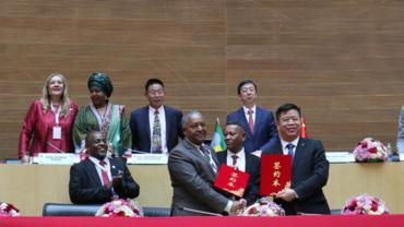 Inaugural China-Africa Entrepreneurs Summit held at AU headquarters with call for common development
