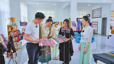 西双版纳“云茶会”中老泰青年畅谈“生意经”