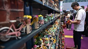 139th Canton Fair attracts 245,000 foreign buyers in first two phases