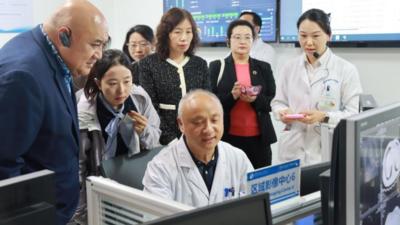 权威访谈丨“中国在应对全球健康挑战中发挥重要作用”——专访世卫组织西太区主任蒲慕康