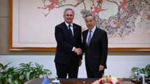Chinese, Argentine FMs agree to deepen strategic ties, cooperation