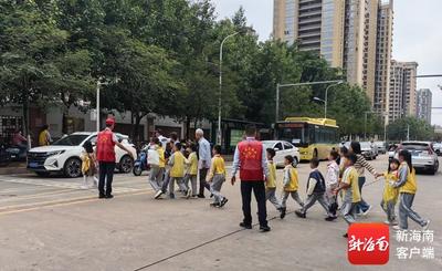 办证、送快递、接孩子，海口这家物业有点“卷”