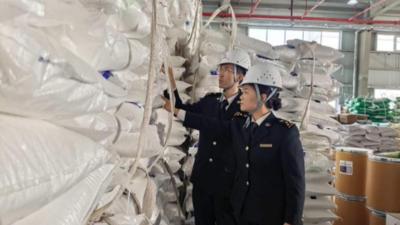 甘肃农用复合微生物菌剂首次出口韩国