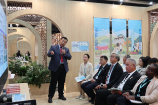 Experts share urban governance experience at World Urban Forum session in Baku