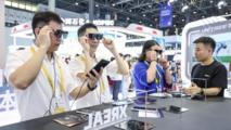 China sees consumption recovery, robust growth in emerging industries