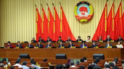 全国政协十四届常委会第十七次会议举行全体会议 围绕“坚持高质量发展，推动经济持续健康发展和社会全面进步”进行大会发言 王沪宁出席