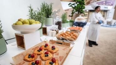 Dalian cherry shines at 2026 Summer Davos forum