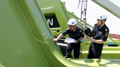 “冰上丝路”再启航 天津口岸2026年度北极航线通航周期正式开启