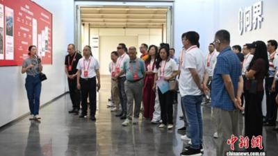 以侨架桥通丝路 聚力聚智启新程——2026“一带一路”华侨华人合作发展大会重庆参访活动纪实