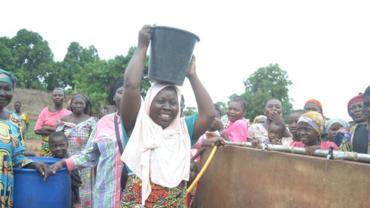 Feature: China-aided water supply project brings clean water to communities in southern Chad
