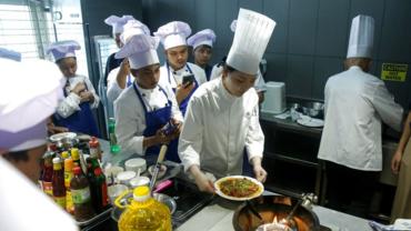 Feature: Chinese culinary training enhances skills of Myanmar hospitality workers