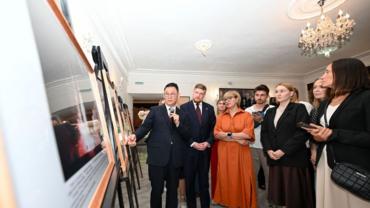 Photo exhibition on Chinese modernization held in Russia's Chelyabinsk