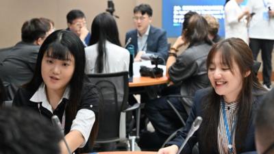 “全球发展青年领袖之家世界行”走进曼谷