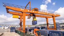 Dry ports deliver Chinese inland goods more efficiently to int'l market