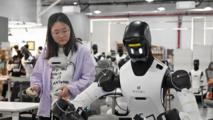 New growth drivers power China's industrial profit surge