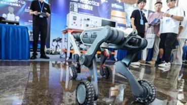 9th China Robotop Summit kicks off in Hangzhou