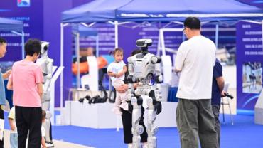 Unmanned technologies displayed during World Manufacturing Conference in Hefei, E China