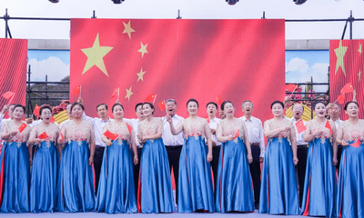 “国际范儿”十足  中外友人在康巴什过中秋