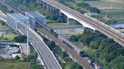 全国铁路实行新的货物列车运行图