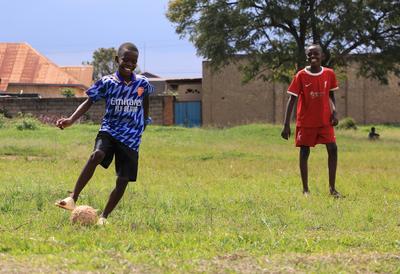 卢旺达新机场路改善民众生活