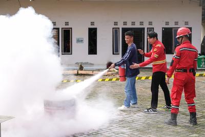 印尼中资企业开展热带雨林防火科普活动