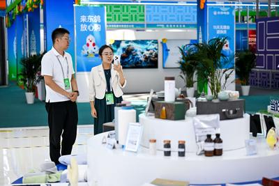 新华全媒+｜第五届中国—蒙古国博览会在内蒙古呼和浩特开幕