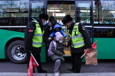 一张蓝图何以绘到底——北京以规划引领超大城市治理的启示