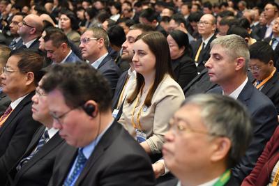 第二届中欧班列国际合作论坛在西安举行