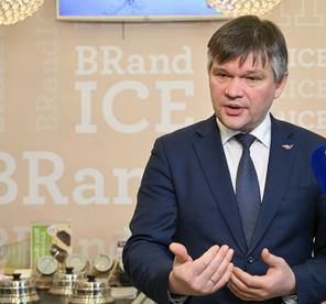 “中国目前在各方面都是我们的优先方向”——访俄罗斯出口中心副总裁阿列克谢·索洛多夫