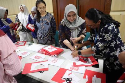 2026印尼本土中文教师大会暨中学校长论坛在阿拉扎大学举行