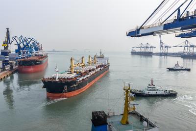 山东港口烟台港开通塞内加尔航线