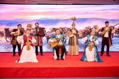 中国新疆—阿联酋迪拜经贸推介会在迪拜举行