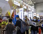 China's services industry sees robust growth over past decade: report 