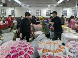 China Focus: China's 'romance economy' spurs fresh flower sales