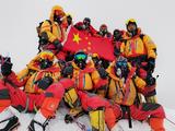70 years after man's 1st summit, Chinese expedition makes way to world's highest peak 
