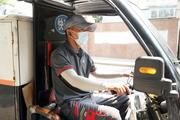 China's courier sector handles over 60 bln parcels in H1