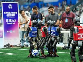 Xinhua Headlines: Humanoid robot games in China spotlight global tech innovation