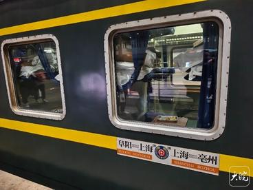 29天售出1600余碗！安徽淮南牛肉汤香飘绿皮车暖胃暖心