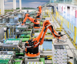 Xinhua Headlines: China's manufacturing continues to fuel global industry growth, promote sustainability