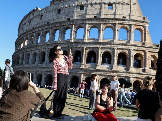 The boom in China-Europe travel runs in both directions